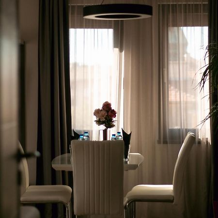 Apartamento Dariq Kazanlŭk Exterior foto