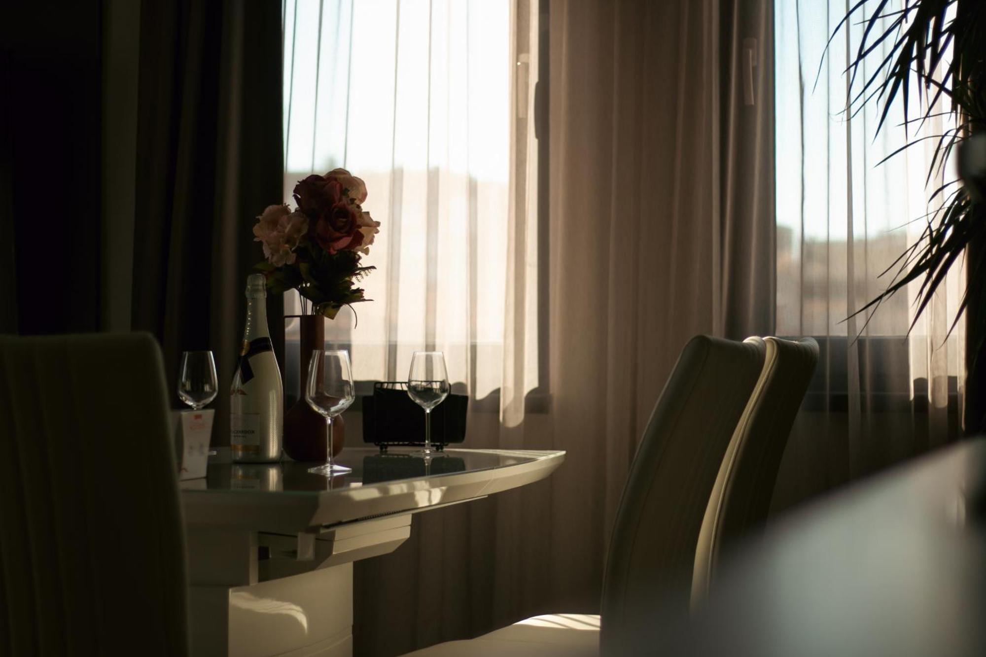 Apartamento Dariq Kazanlŭk Exterior foto