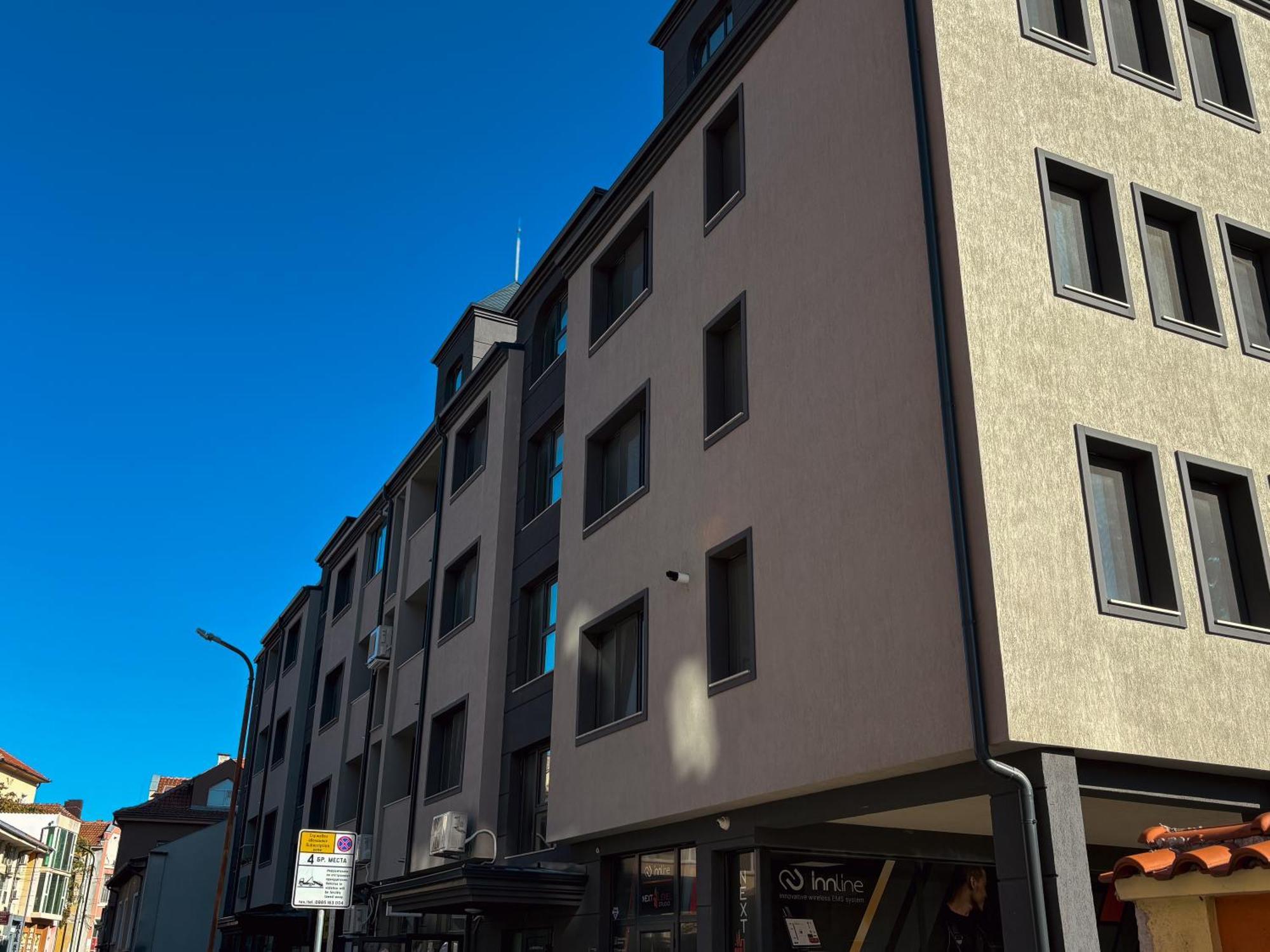 Apartamento Dariq Kazanlŭk Exterior foto