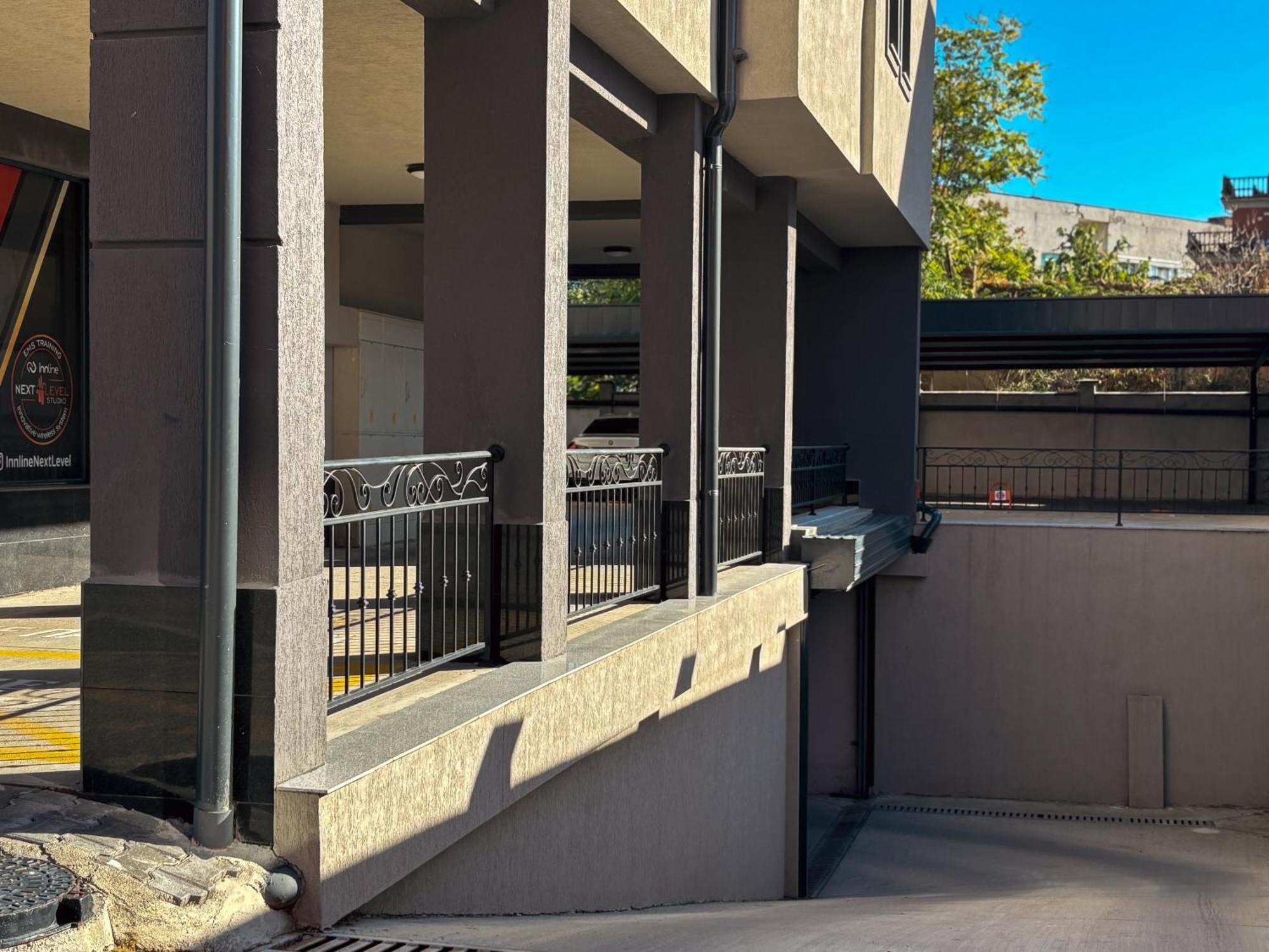 Apartamento Dariq Kazanlŭk Exterior foto