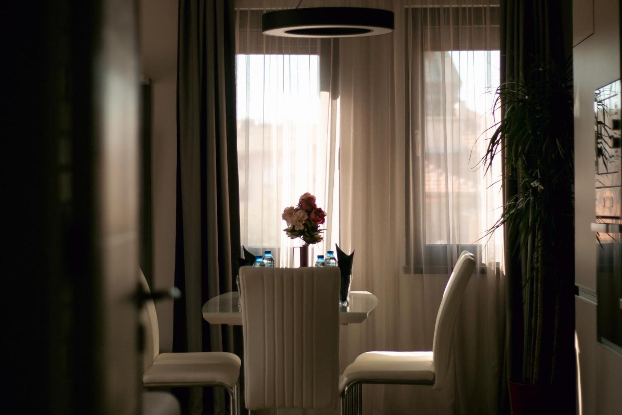 Apartamento Dariq Kazanlŭk Exterior foto