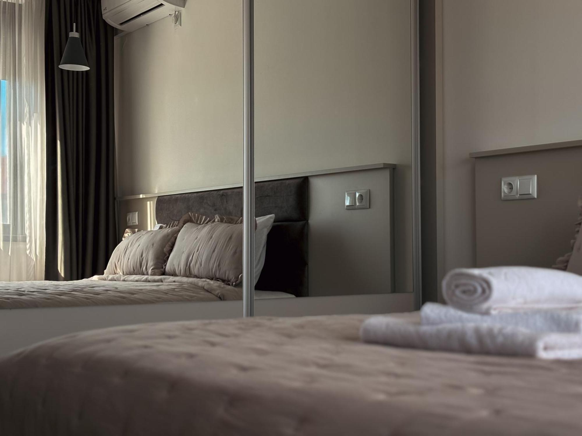 Apartamento Dariq Kazanlŭk Exterior foto